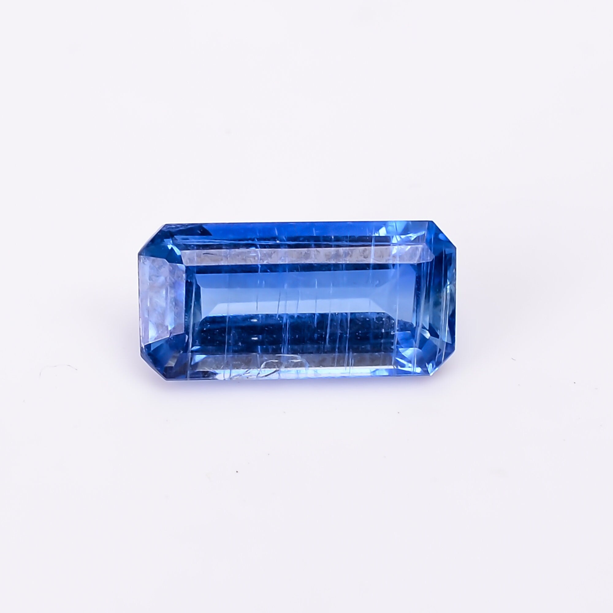 natural blue kyanite radiant shape cut stone loose gemstone