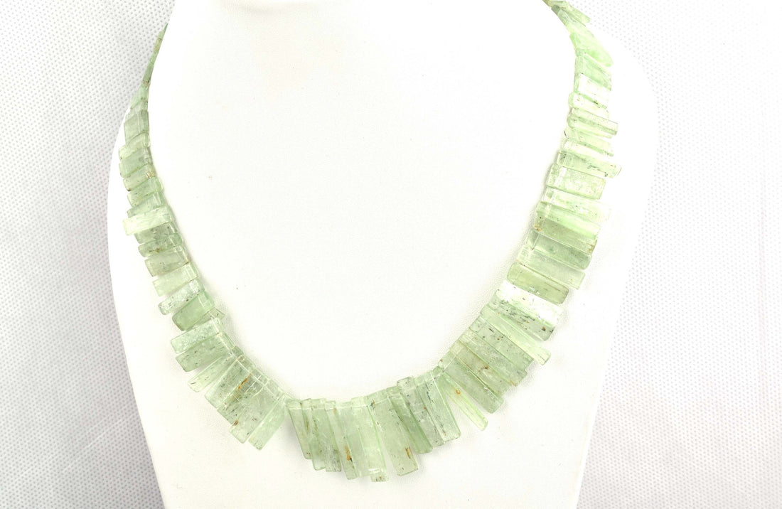 green kyanite sticks stone beads necklace 16inch green kyanite sticks 235cts ready to wear adjustable with silver lock kyanite beads 