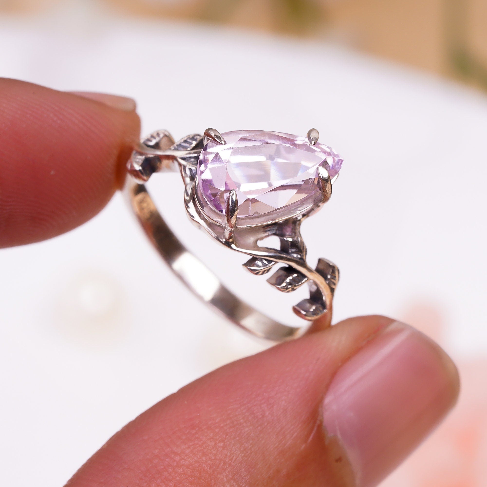 natural kunzite pear shape ring 925 sterling silver ring 7 us 2 9 gms y 7790