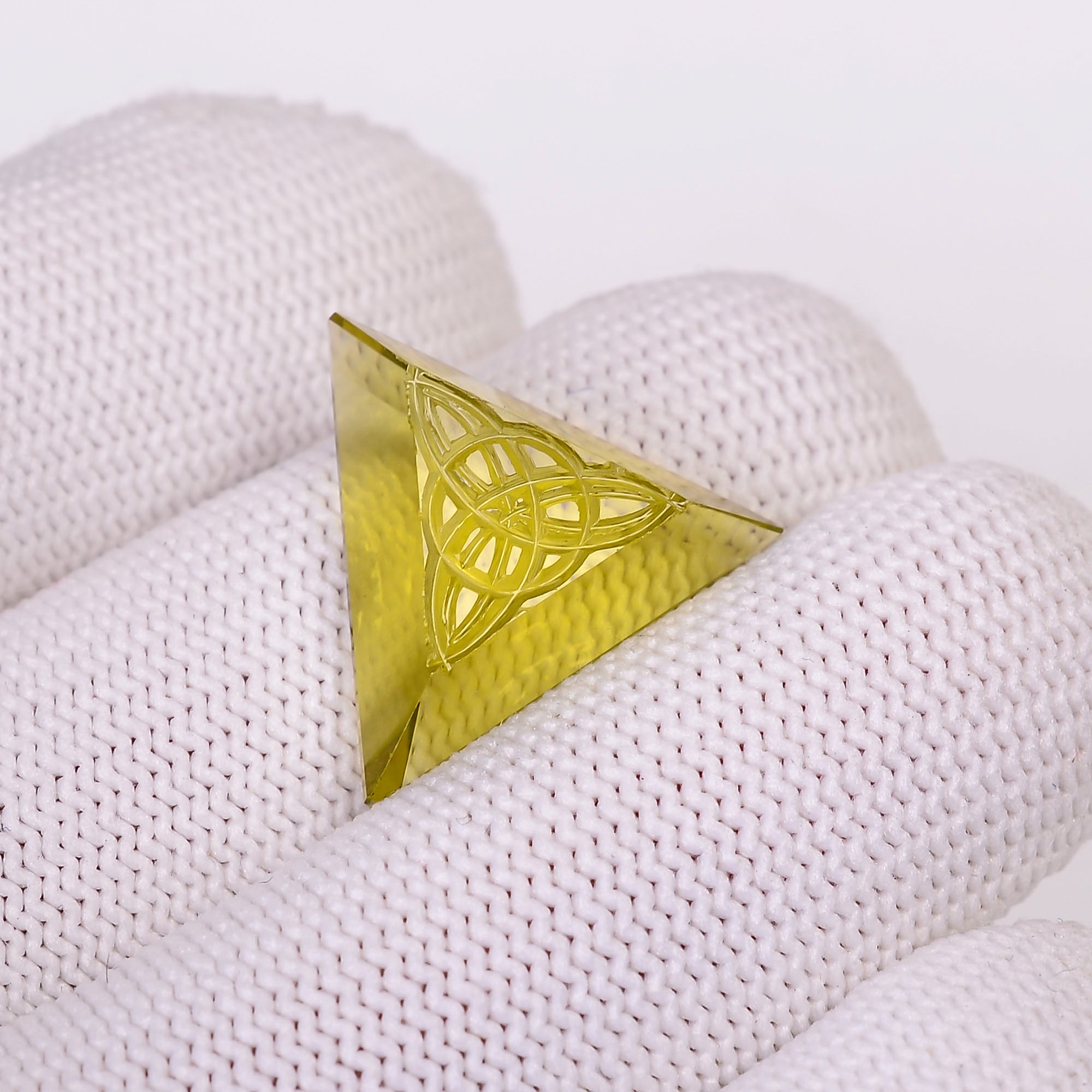 Natural Lemon Quartz Triangle Shape Carved Loose Gemstone For Making Jewelry 11 Ct.17X17X6mm Y-10642