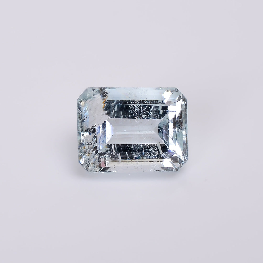 natural aquamarine radiant shape cut stone loose gemstone