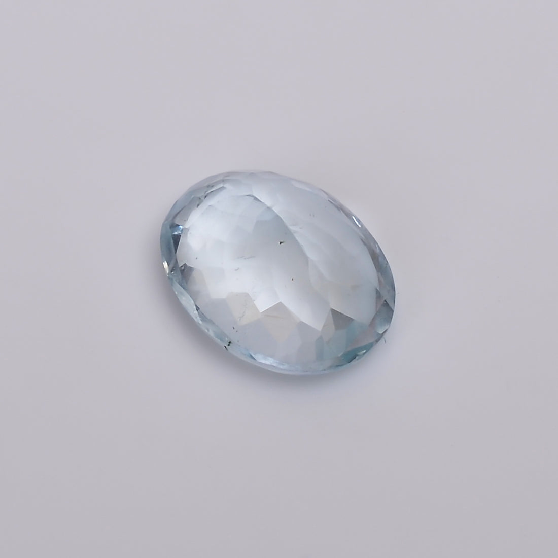 natural aquamarine oval shape cut stone loose gemstone