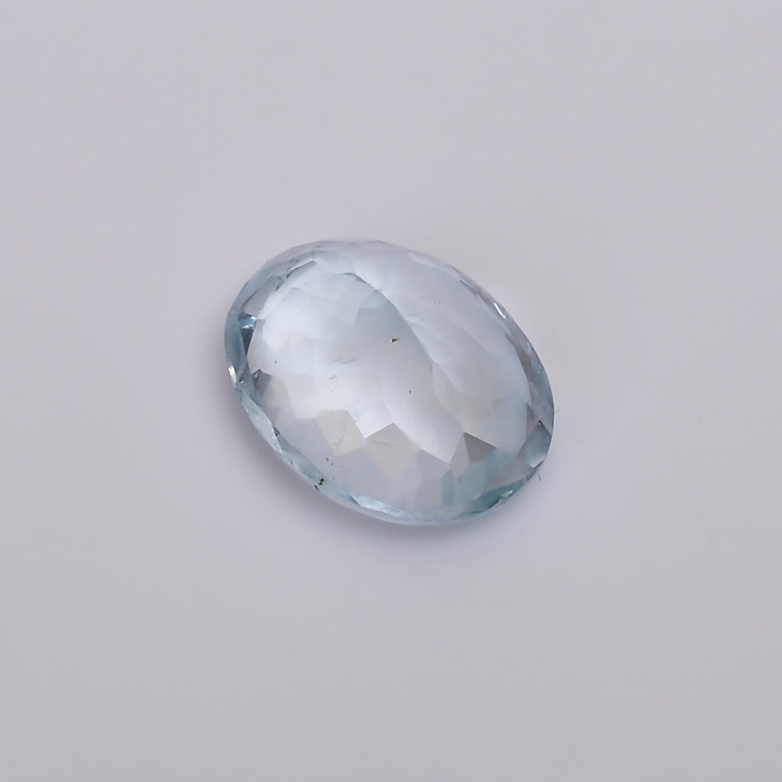 natural aquamarine oval shape cut stone loose gemstone