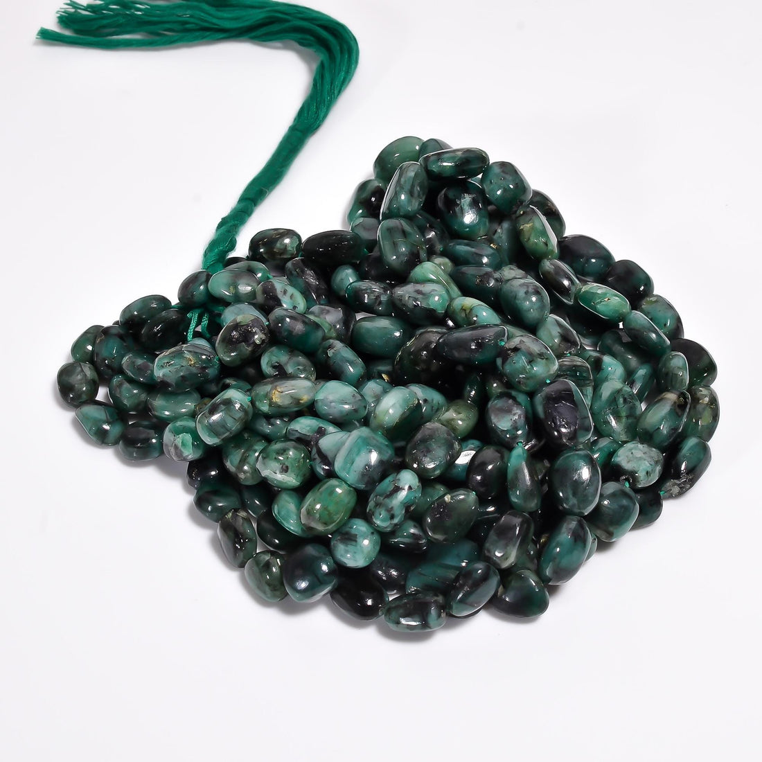 emerald natural gemstone tumbled shape smooth 