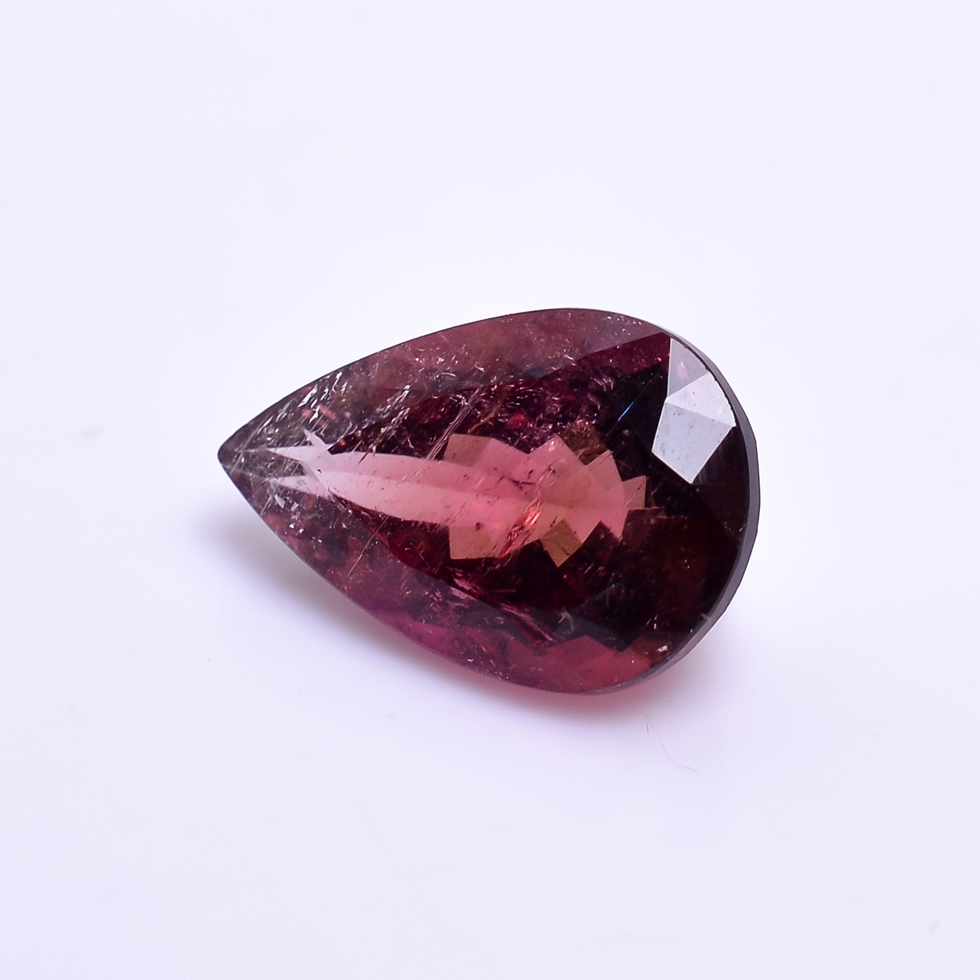 natural pink tourmaline pear shape facit cut stone slightly inclusion loose gemstone